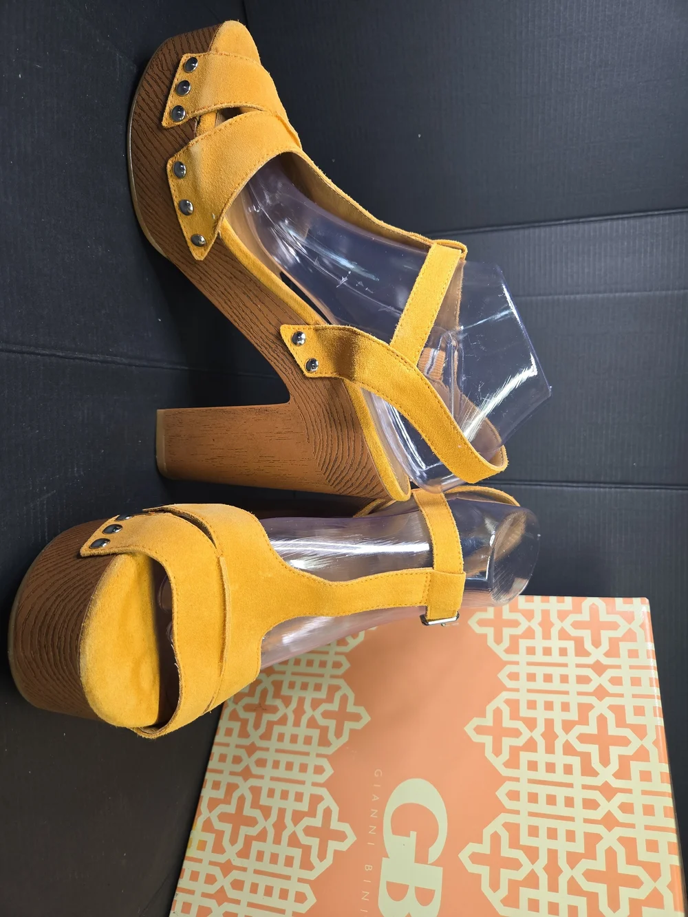 Gianni Bini Mustard Yellow Platform Sandal Leather Upper